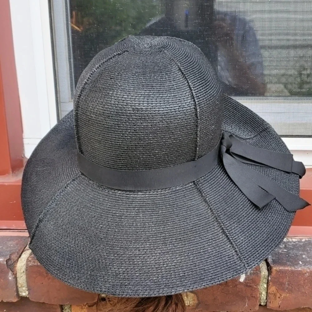 - Vintage‎ Black woven floppy  hat - Picture 10 of 13
